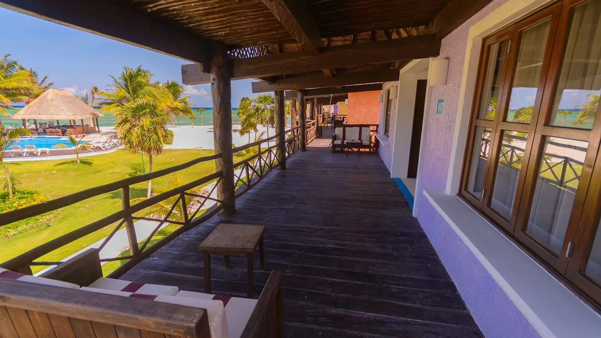 Pavoreal Beach Resort Tulum Hotel